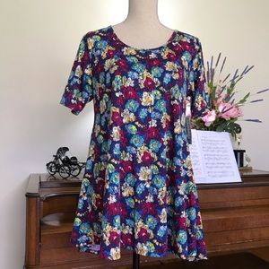 LuLaRoe Perfect T Top